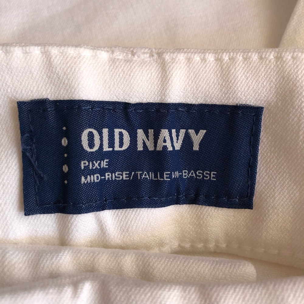 Old Navy White Pixie Pants - Size 14 - Picture 3 of 6